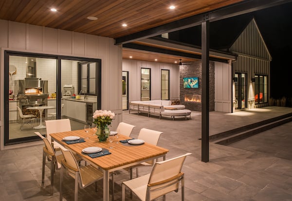 Modern Farmhouse Style Custom Home by AV Architects and Builders in Great Falls Northern Virginia