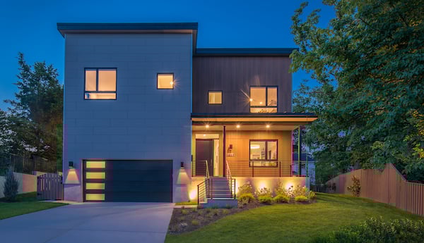 Modern Style Custom Home with Solar Panels by AV Architects and Builders in Arlington Virginia Northern Virginia Custom Home Builders