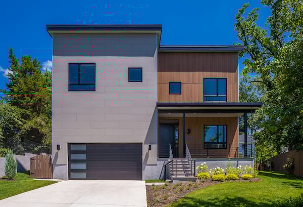 Modern Style Custom Home with Solar Panels by AV Architects and Builders in Arlington Virginia Northern Virginia Custom Home Builders