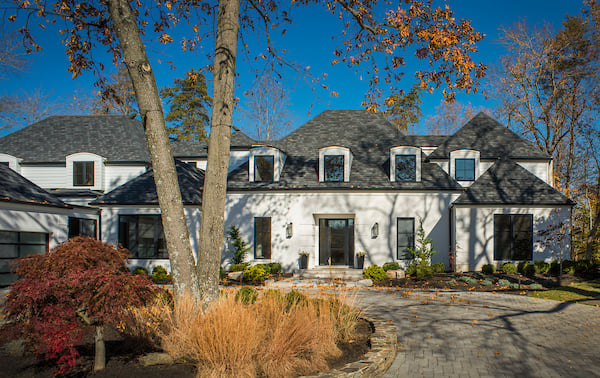 Modern Custom Home Renovation by Design-Build Firm AV Architects and Builders in Great Falls Virginia Northern Virginia Custom Home Builders