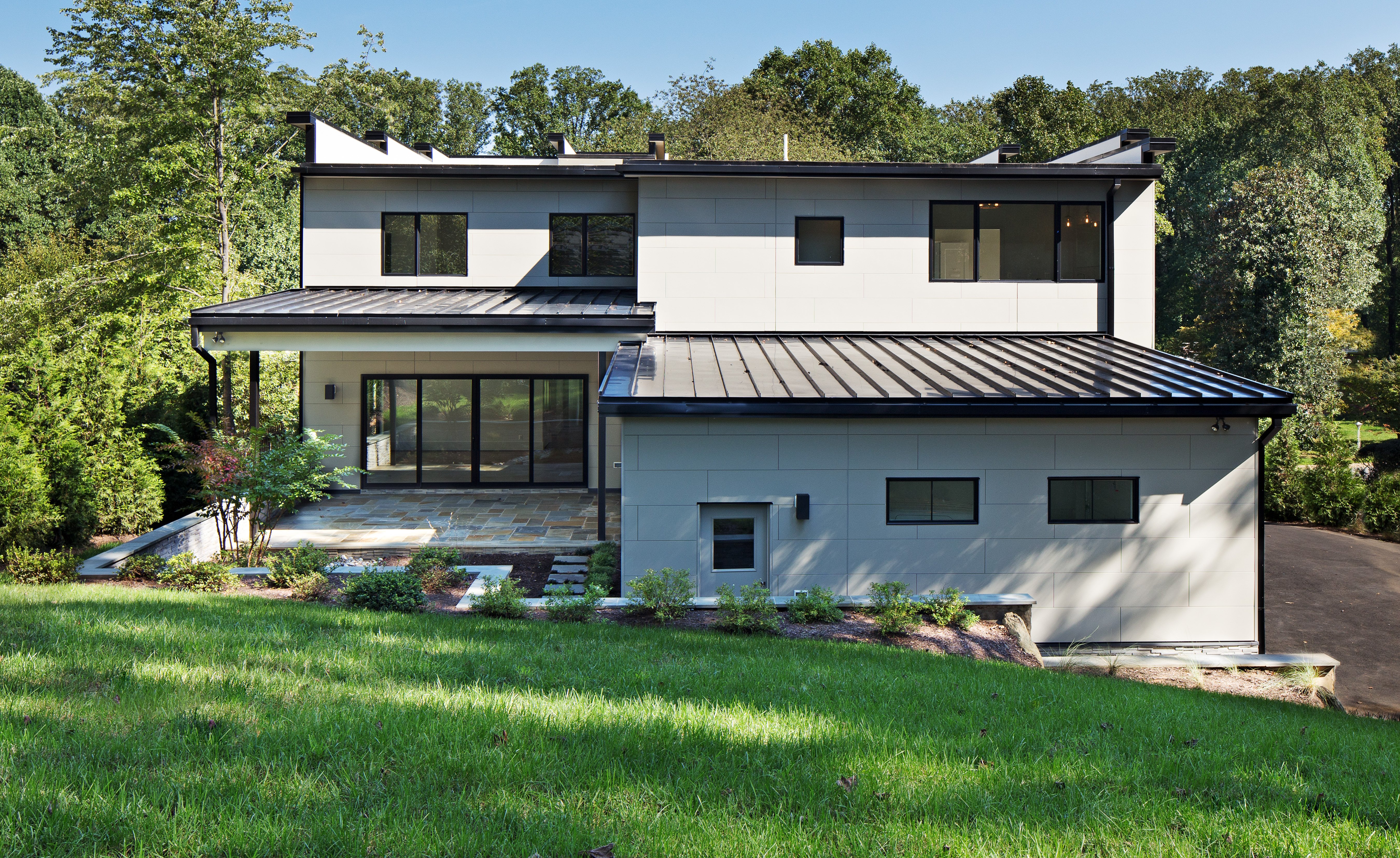 Modern Style Custom Home on a Hill by Design-Build Firm AV Architects and Builders in McLean Virginia Northern Virginia Custom Home Builders The Hill House